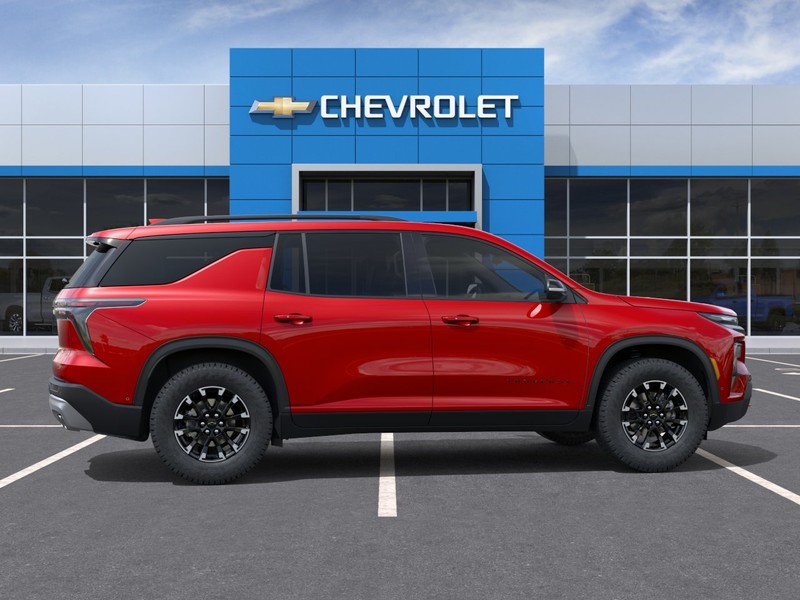 Chevrolet Traverse Vehicle Full-screen Gallery Image 5