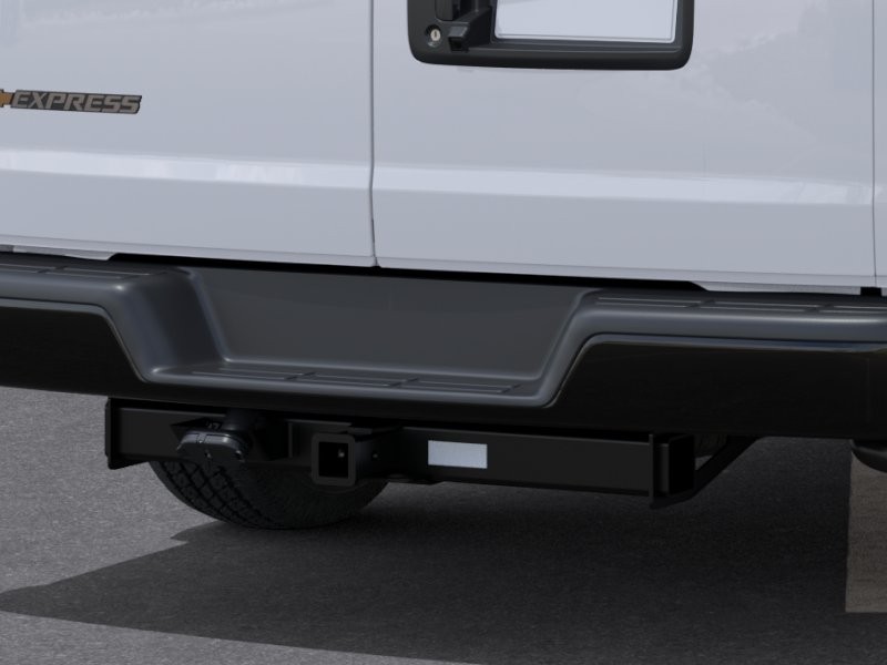 Chevrolet Express Cargo Van Vehicle Full-screen Gallery Image 14