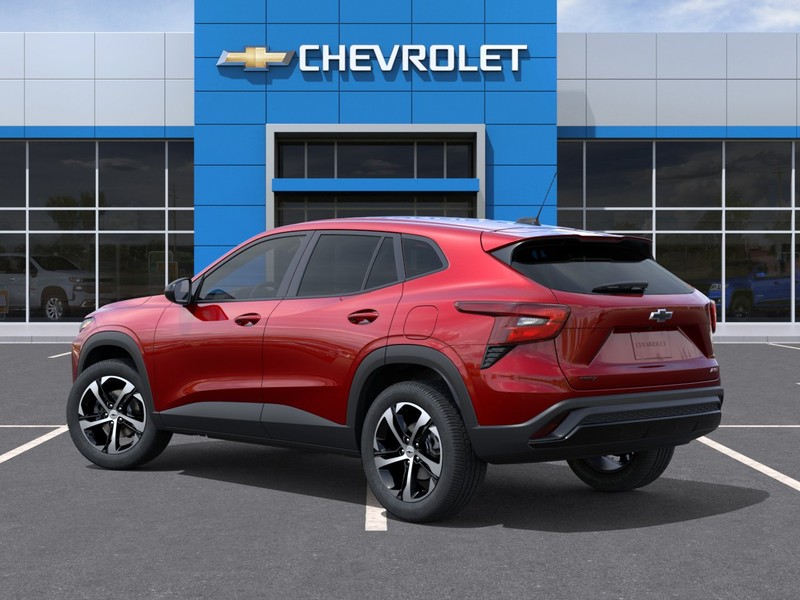 Chevrolet Trax Vehicle Full-screen Gallery Image 3