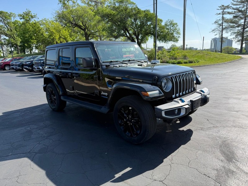 Jeep Wrangler 4xe Vehicle Full-screen Gallery Image 8