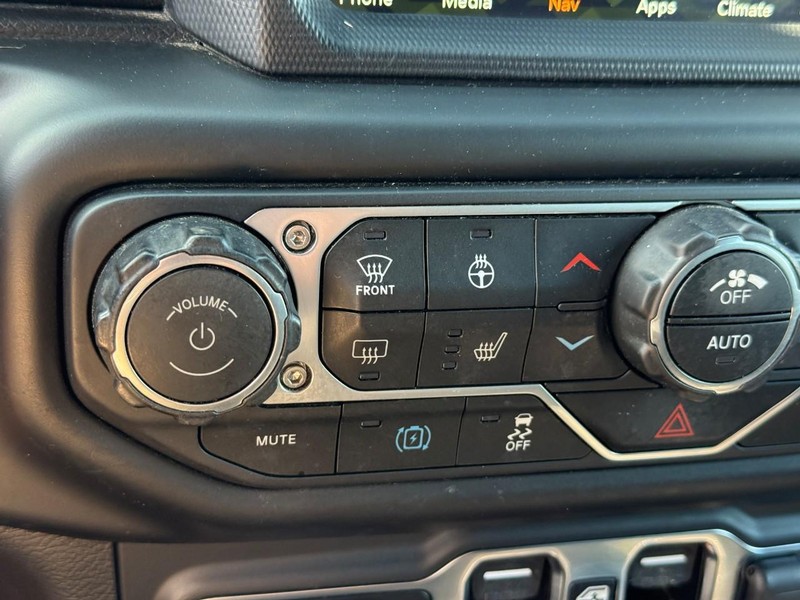 Jeep Wrangler 4xe Vehicle Full-screen Gallery Image 21