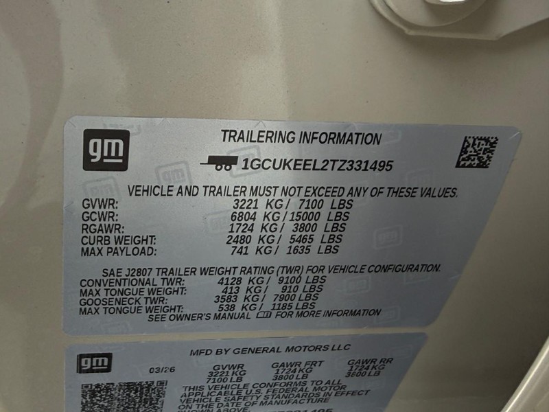 Chevrolet Silverado 1500 Vehicle Full-screen Gallery Image 19
