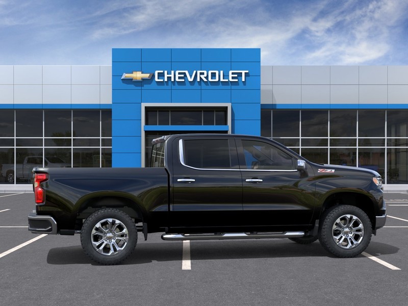 Chevrolet Silverado 1500 Vehicle Full-screen Gallery Image 5