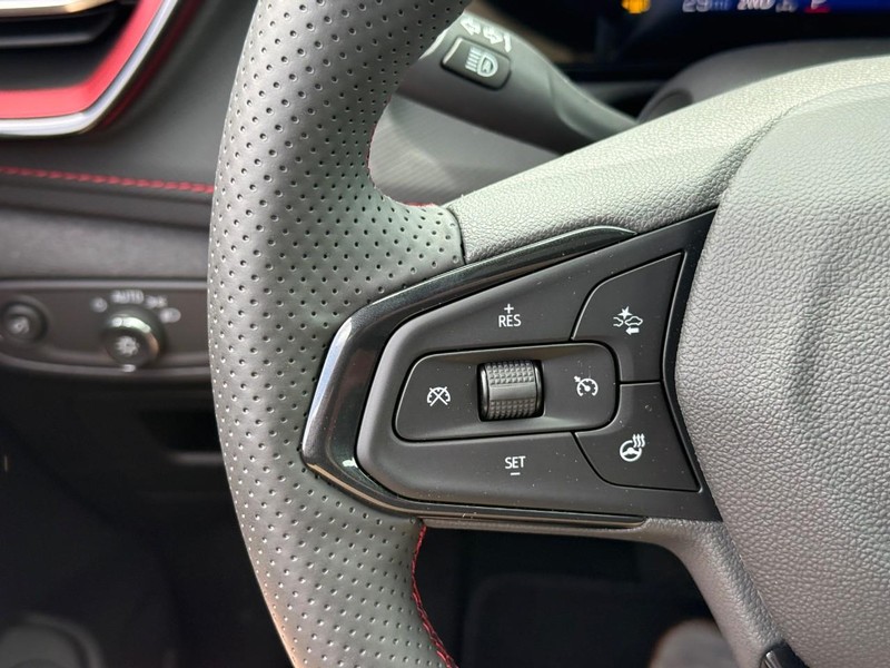 Chevrolet TrailBlazer Vehicle Full-screen Gallery Image 15