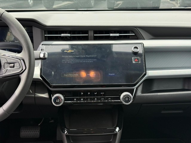 2027 Chevrolet Bolt LT - Photo 8