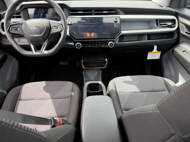 Chevrolet Bolt Vehicle Full-screen Gallery Image 6