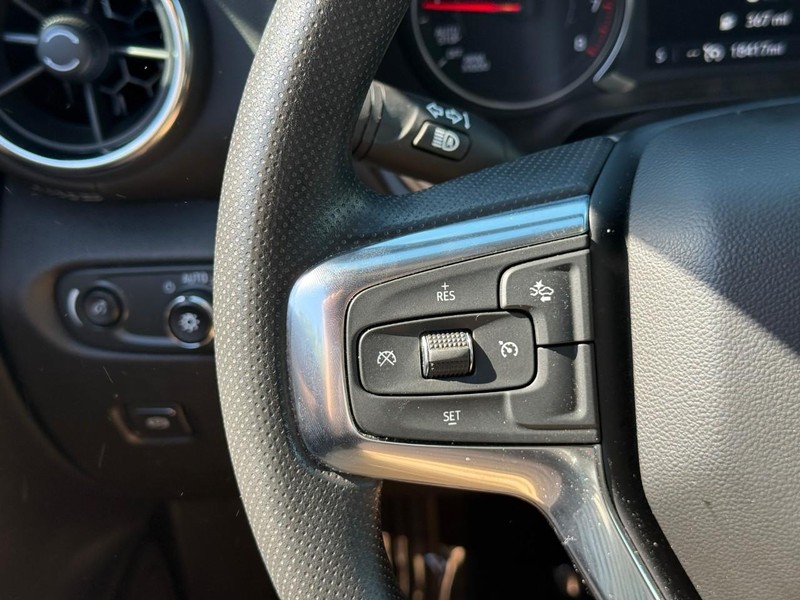 Chevrolet Blazer Vehicle Full-screen Gallery Image 20