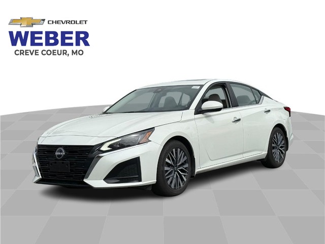 Creve Coeur MO 2023 Nissan Altima more details - nissan altima