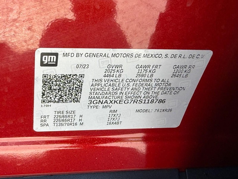 Chevrolet Equinox Vehicle Full-screen Gallery Image 24