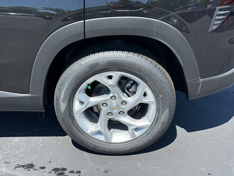 Chevrolet Trax Vehicle Full-screen Gallery Image 4