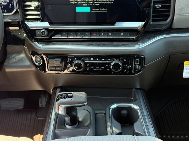 Chevrolet Silverado 1500 Vehicle Full-screen Gallery Image 10