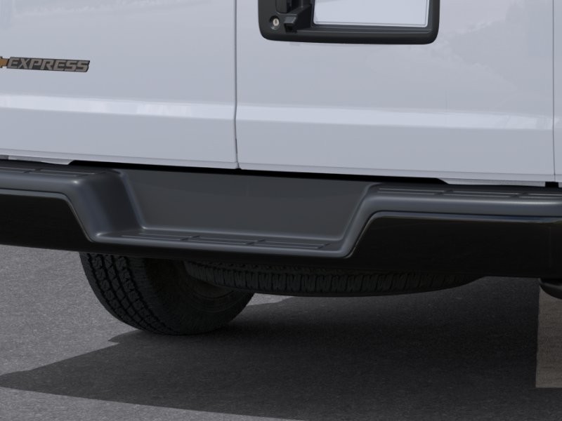 Chevrolet Express Cargo Van Vehicle Full-screen Gallery Image 14