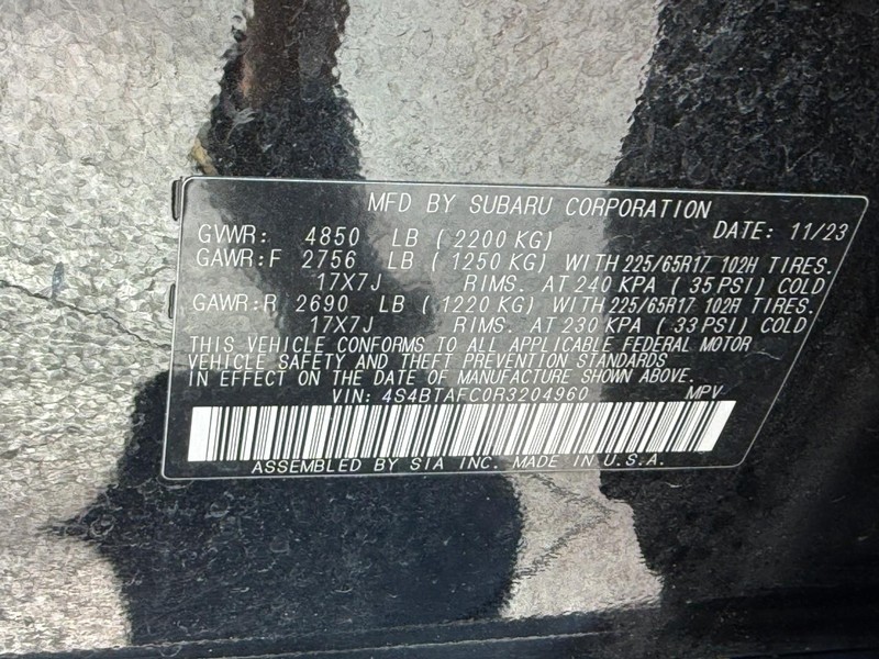 Subaru Outback Vehicle Full-screen Gallery Image 25
