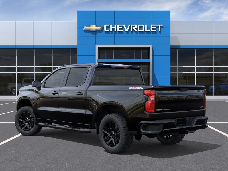 Chevrolet Silverado 1500 Vehicle Full-screen Gallery Image 3