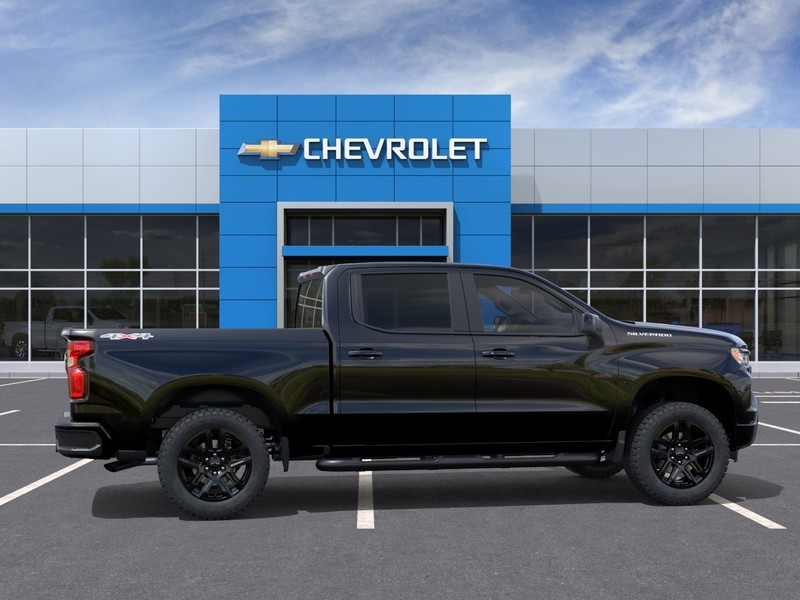 Chevrolet Silverado 1500 Vehicle Full-screen Gallery Image 5