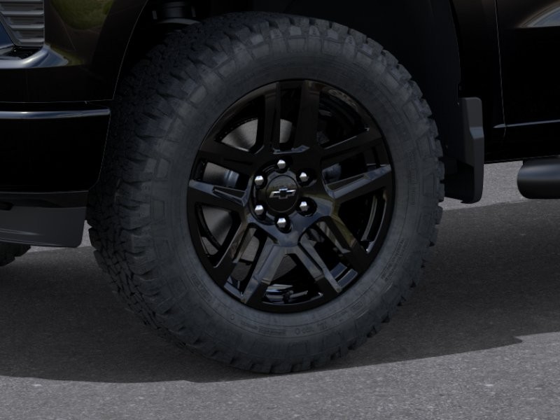 Chevrolet Silverado 1500 Vehicle Full-screen Gallery Image 9