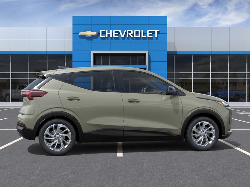 Chevrolet Bolt Vehicle Full-screen Gallery Image 5