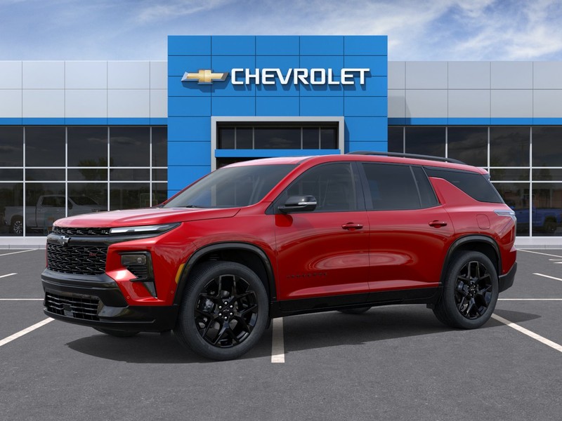 Chevrolet Traverse Vehicle Full-screen Gallery Image 2