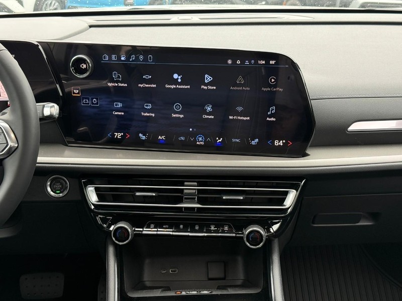 Chevrolet Traverse Vehicle Full-screen Gallery Image 9