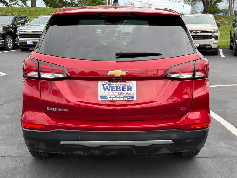 Chevrolet Equinox Vehicle Full-screen Gallery Image 5