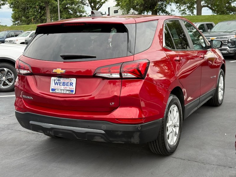 Chevrolet Equinox Vehicle Full-screen Gallery Image 6