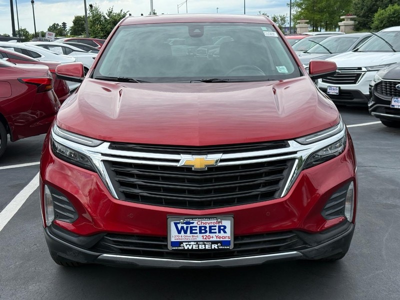 Chevrolet Equinox Vehicle Full-screen Gallery Image 9