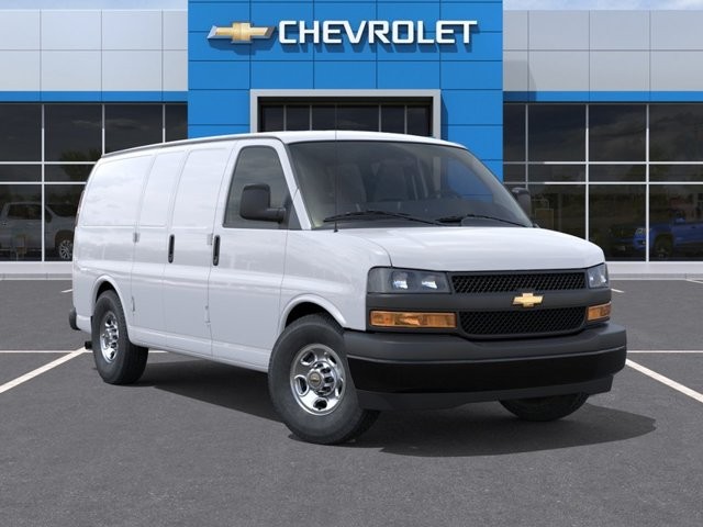 Chevrolet Express Cargo Van Vehicle Full-screen Gallery Image 8