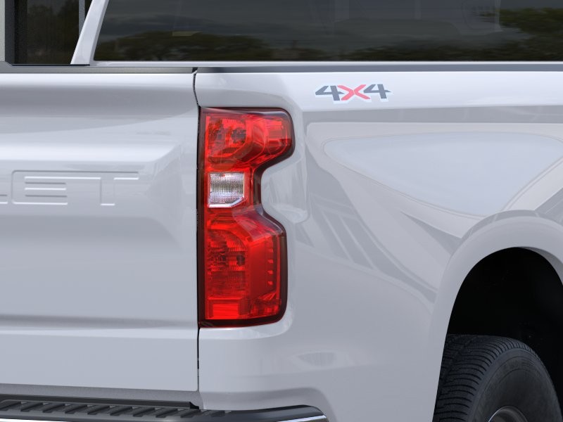 Chevrolet Silverado 1500 Vehicle Full-screen Gallery Image 11