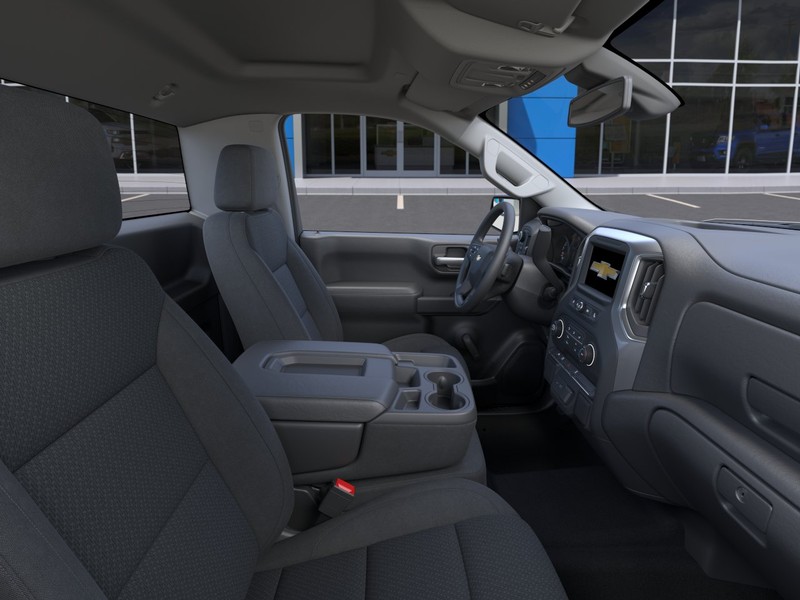Chevrolet Silverado 1500 Vehicle Full-screen Gallery Image 17