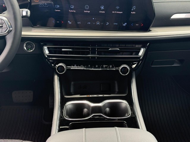 2026 Chevrolet Traverse LT - Photo 9