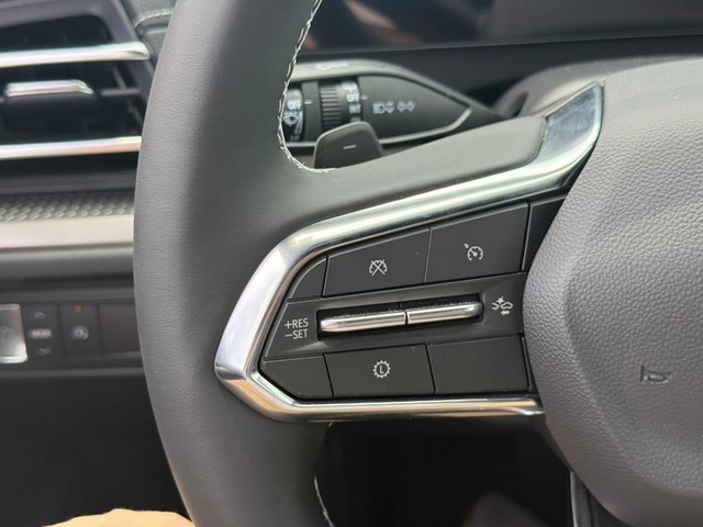 2026 Chevrolet Traverse LT - Photo 13