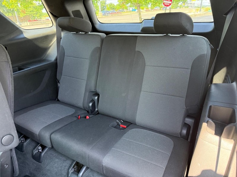 Chevrolet Traverse Vehicle Full-screen Gallery Image 11