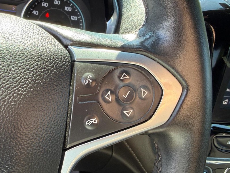 Chevrolet Traverse Vehicle Full-screen Gallery Image 20