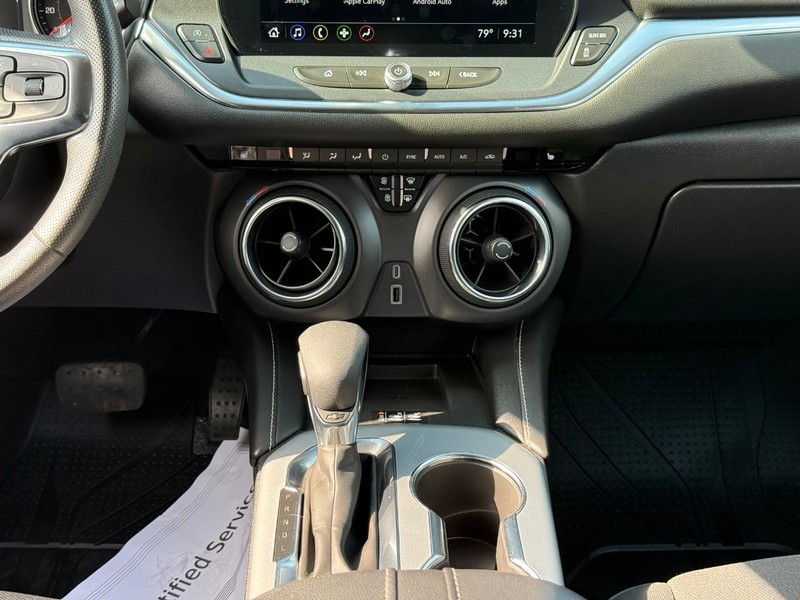Chevrolet Blazer Vehicle Full-screen Gallery Image 14
