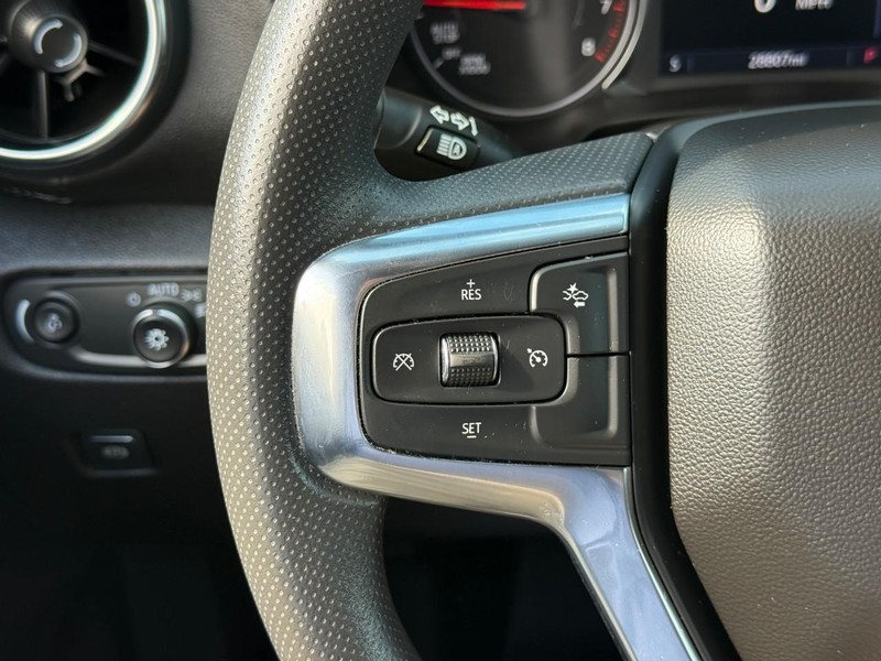 Chevrolet Blazer Vehicle Full-screen Gallery Image 18