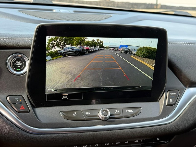 Chevrolet Blazer Vehicle Full-screen Gallery Image 22