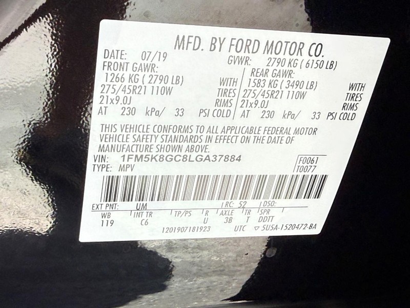 Ford Explorer Vehicle Full-screen Gallery Image 27