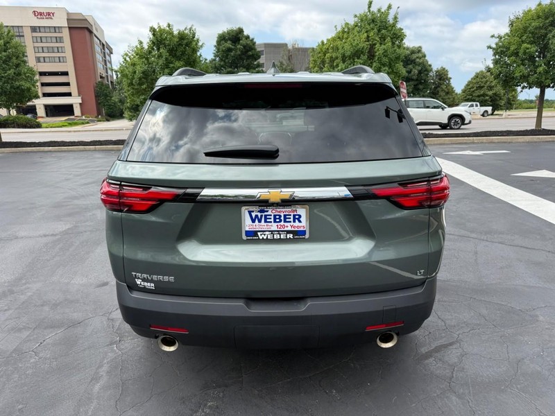 Chevrolet Traverse Vehicle Full-screen Gallery Image 6