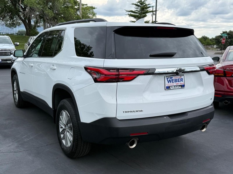 Chevrolet Traverse Vehicle Full-screen Gallery Image 3