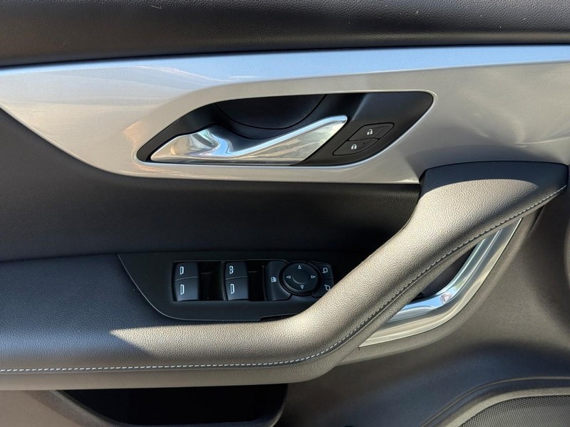 Chevrolet Blazer Vehicle Full-screen Gallery Image 15