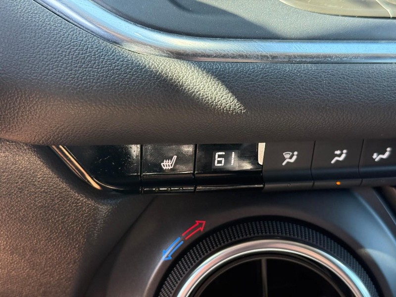 Chevrolet Blazer Vehicle Full-screen Gallery Image 21