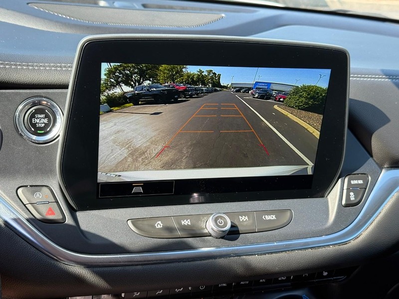 Chevrolet Blazer Vehicle Full-screen Gallery Image 23