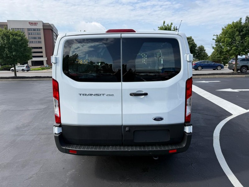 Ford Transit Cargo Van Vehicle Full-screen Gallery Image 6