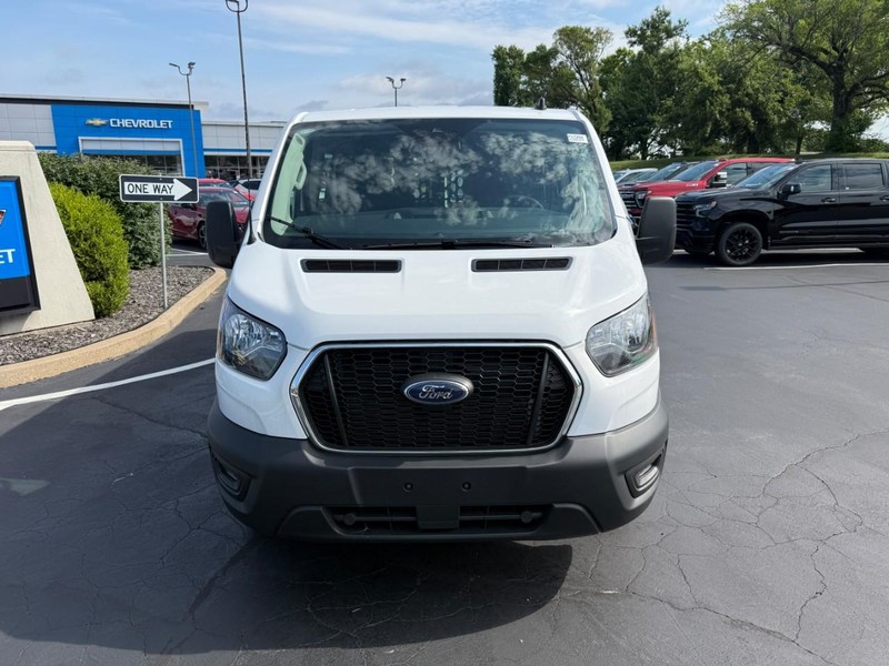 Ford Transit Cargo Van Vehicle Full-screen Gallery Image 9