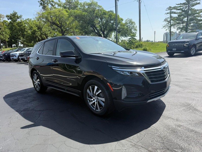 Chevrolet Equinox Vehicle Full-screen Gallery Image 8