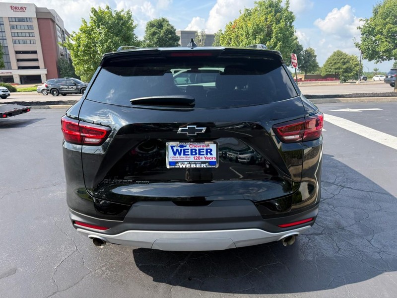 Chevrolet Blazer Vehicle Full-screen Gallery Image 7
