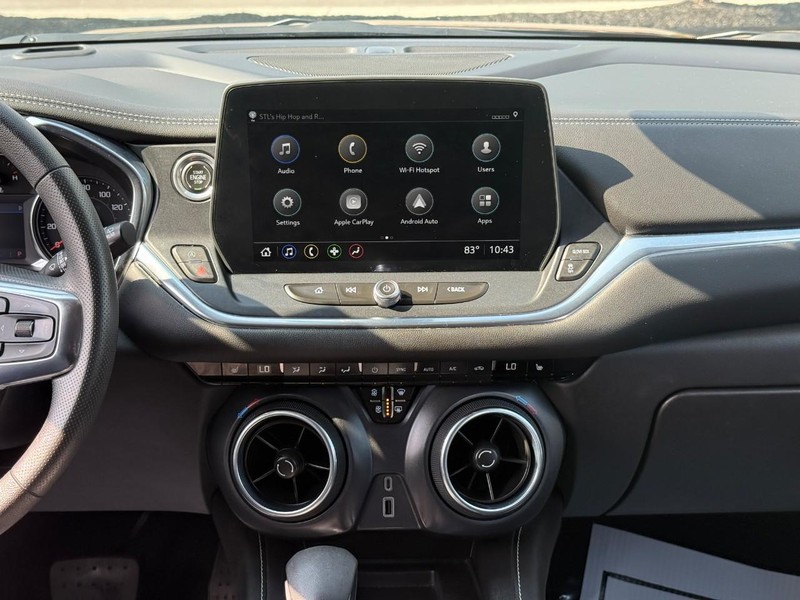 Chevrolet Blazer Vehicle Full-screen Gallery Image 14
