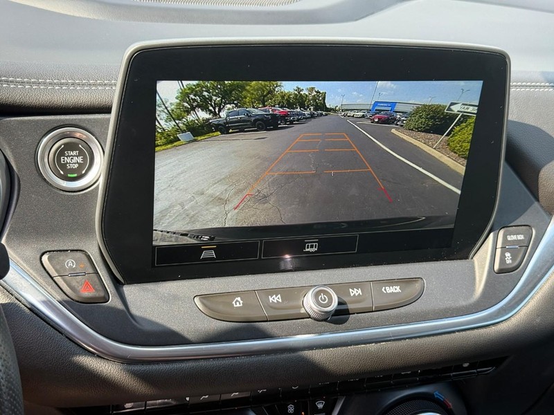 Chevrolet Blazer Vehicle Full-screen Gallery Image 25