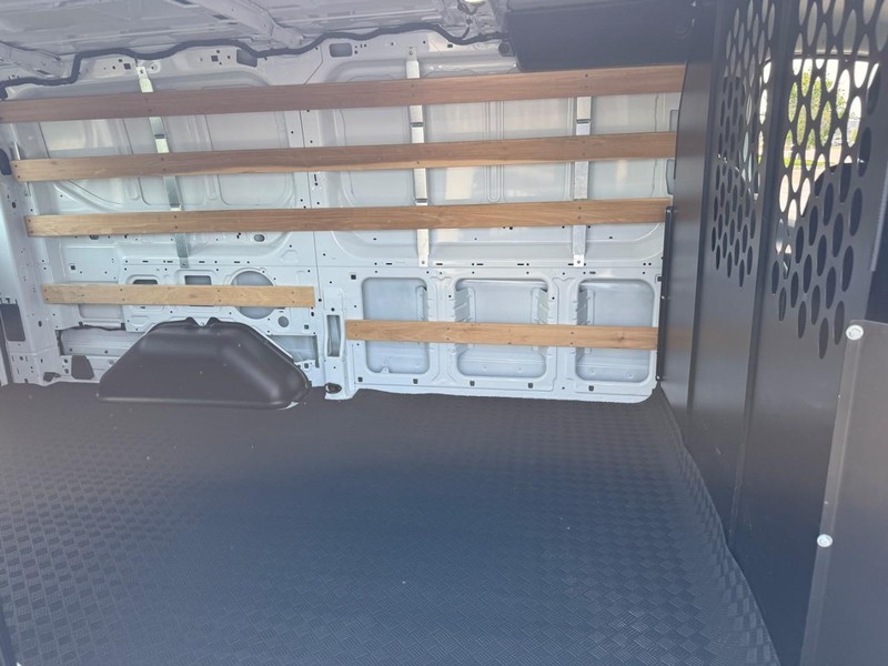 Ford Transit Cargo Van Vehicle Full-screen Gallery Image 10