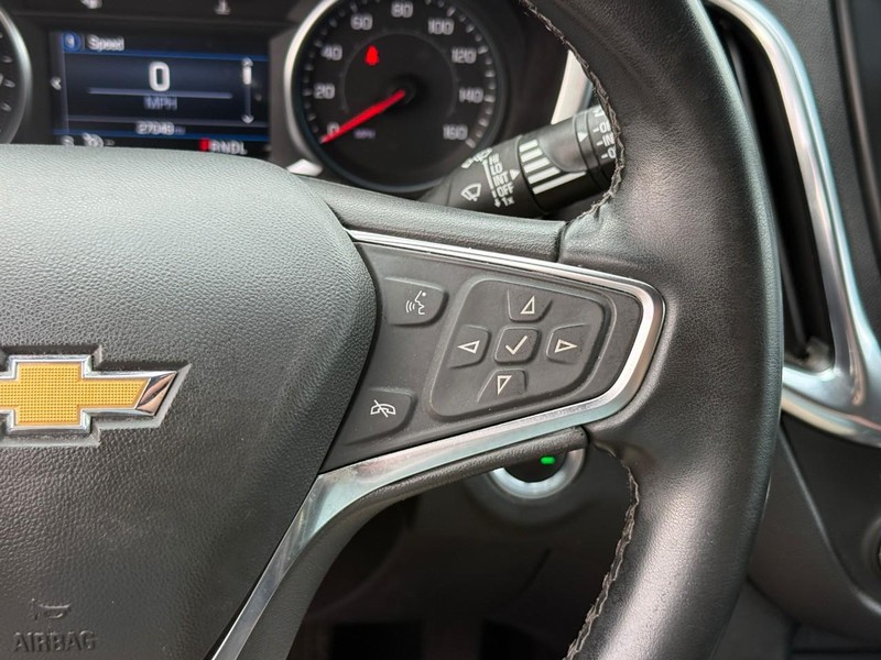 Chevrolet Equinox Vehicle Full-screen Gallery Image 20